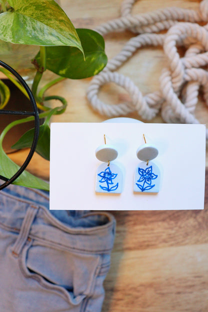 Daffodil Earrings